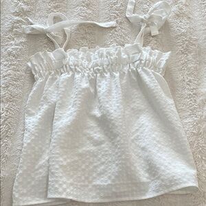 H&M White Textured Sleeveless Top